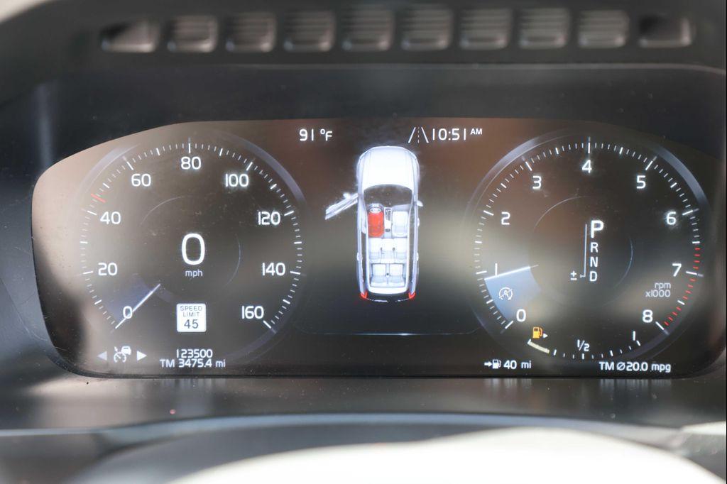 used 2018 Volvo XC90 car, priced at $14,895