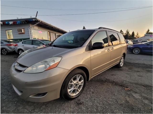 used 2006 Toyota Sienna car, priced at $4,365