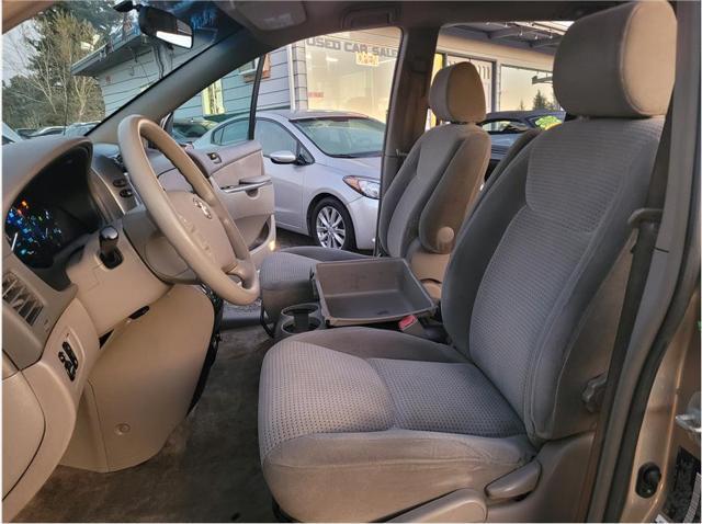 used 2006 Toyota Sienna car, priced at $4,365