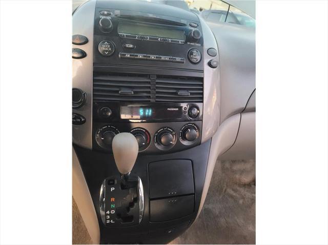 used 2006 Toyota Sienna car, priced at $4,365