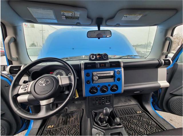 used 2007 Toyota FJ Cruiser car, priced at $13,675