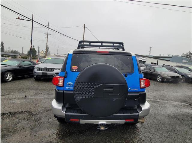 used 2007 Toyota FJ Cruiser car, priced at $13,675