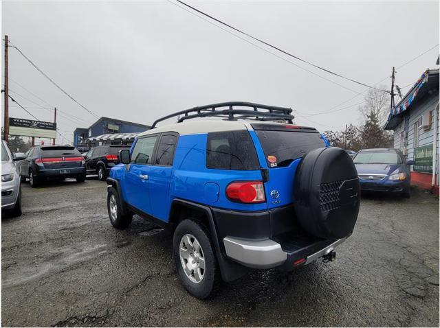 used 2007 Toyota FJ Cruiser car, priced at $13,675