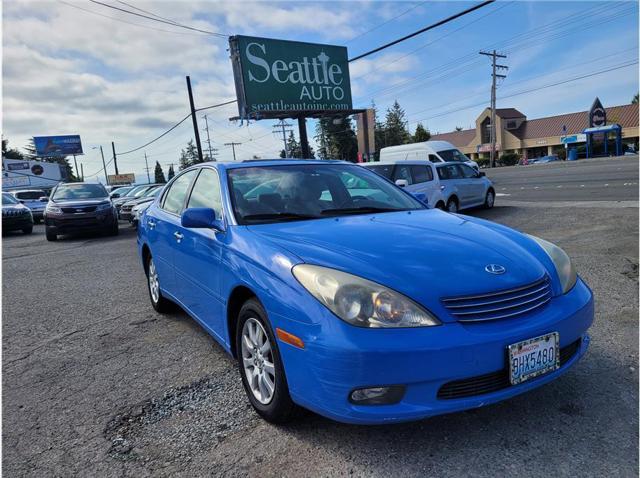 used 2004 Lexus ES 330 car, priced at $5,995