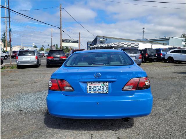 used 2004 Lexus ES 330 car, priced at $5,995