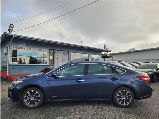 used 2017 Toyota Avalon Hybrid car, priced at $13,975