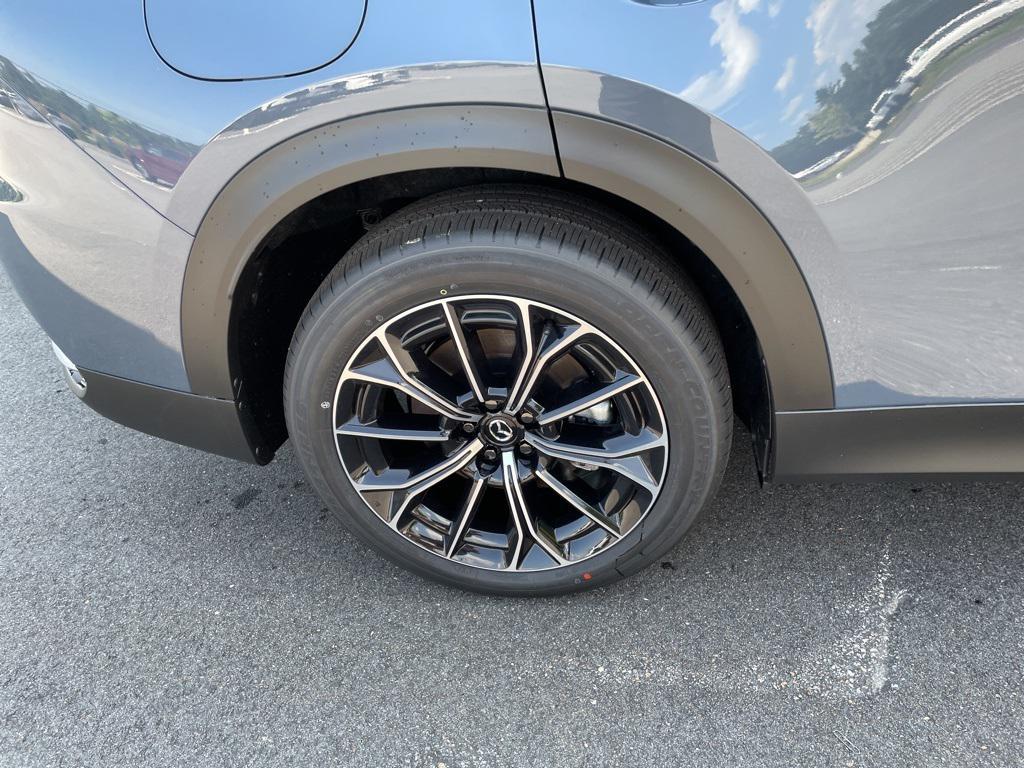 new 2025 Mazda CX-70 PHEV car, priced at $59,257