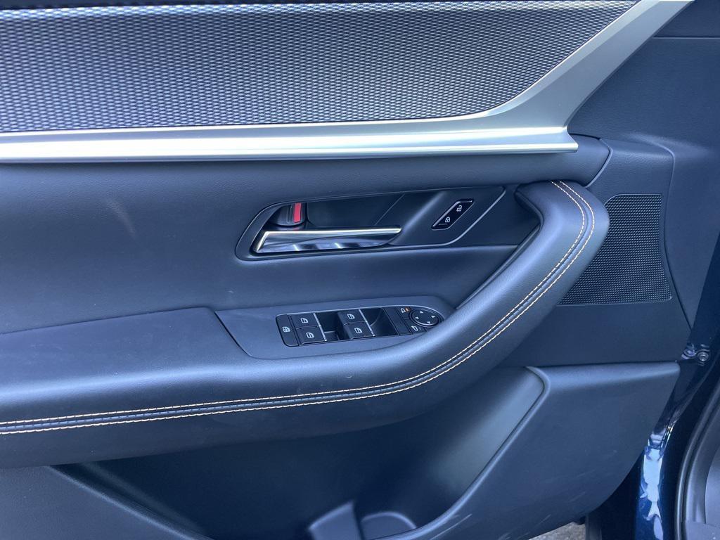 new 2025 Mazda CX-90 car, priced at $41,966