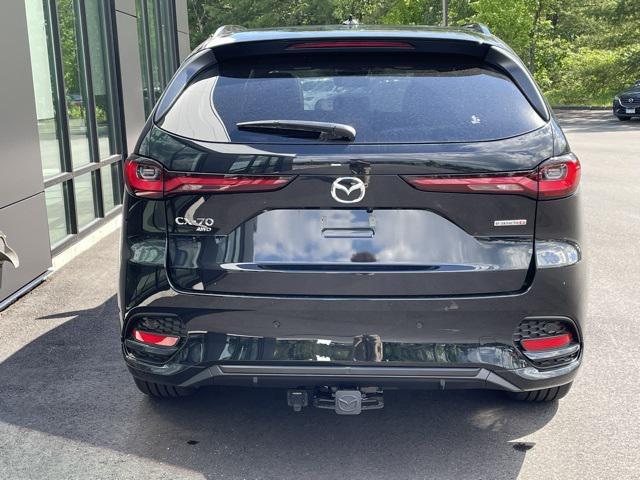 new 2025 Mazda CX-70 car, priced at $53,886