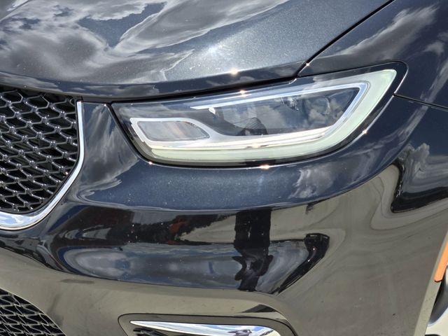used 2023 Chrysler Pacifica car, priced at $26,617