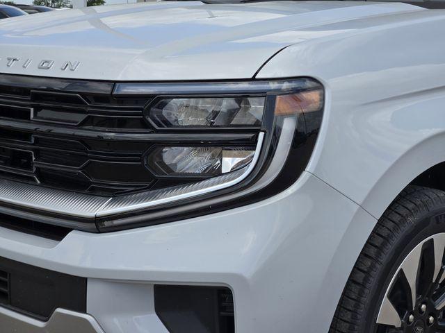 new 2025 Ford Expedition Max car, priced at $80,235