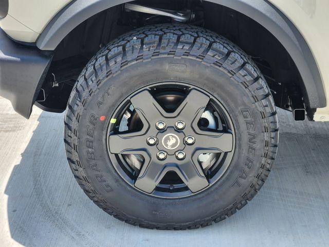 new 2025 Ford Bronco car, priced at $47,206