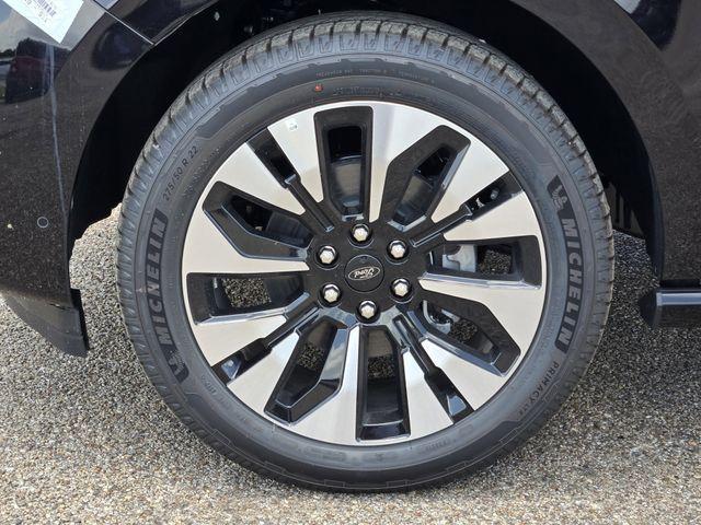 new 2025 Ford Expedition Max car, priced at $78,075