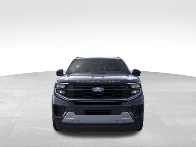 new 2025 Ford Expedition Max car, priced at $82,235