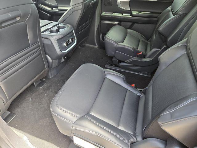 new 2025 Ford Expedition Max car, priced at $80,235