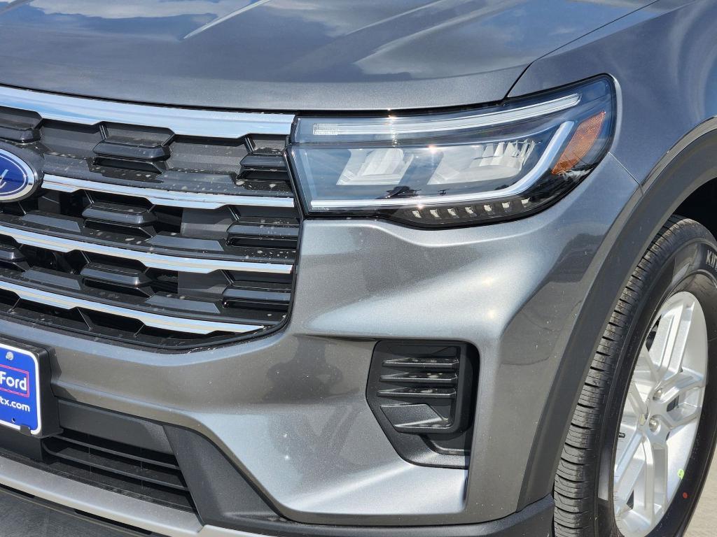 new 2025 Ford Explorer car, priced at $37,634
