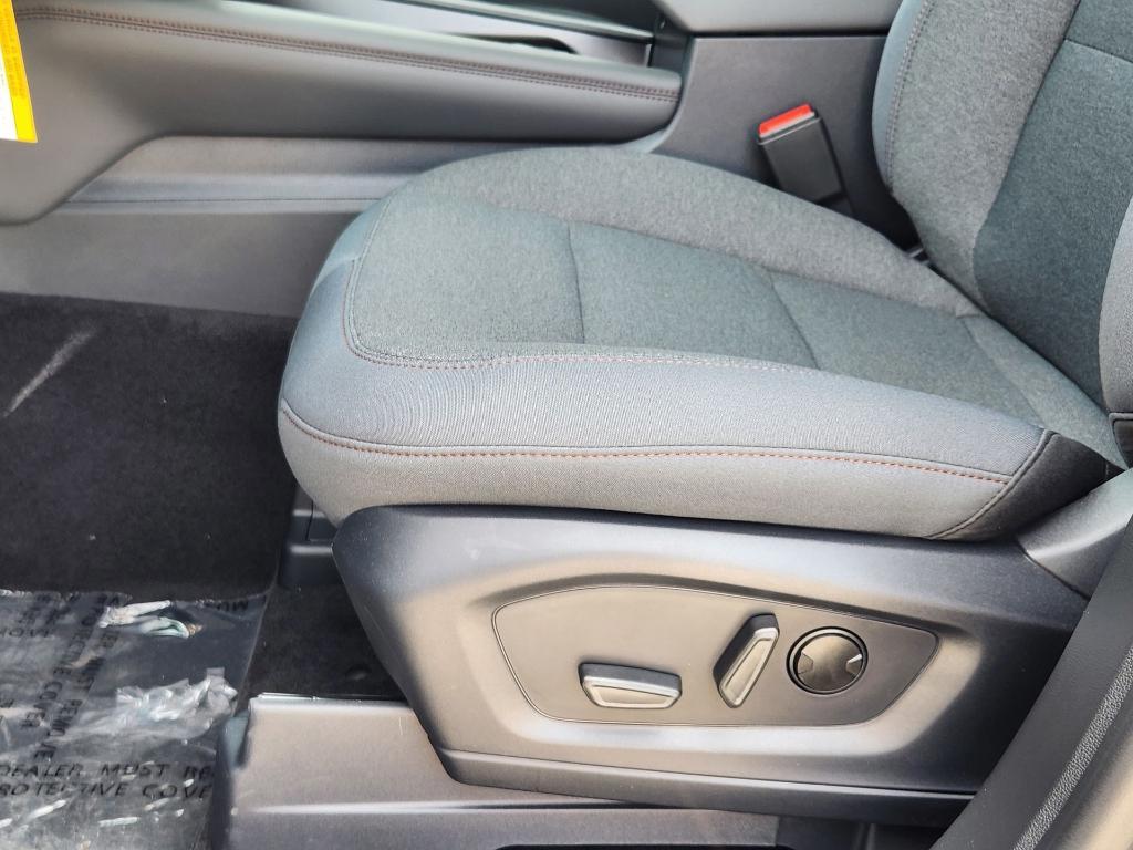 new 2025 Ford Explorer car, priced at $37,634