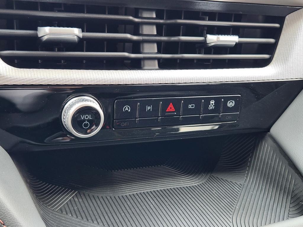 new 2025 Ford Explorer car, priced at $37,634