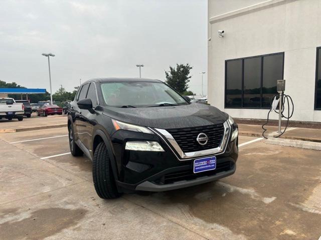 used 2021 Nissan Rogue car, priced at $19,997