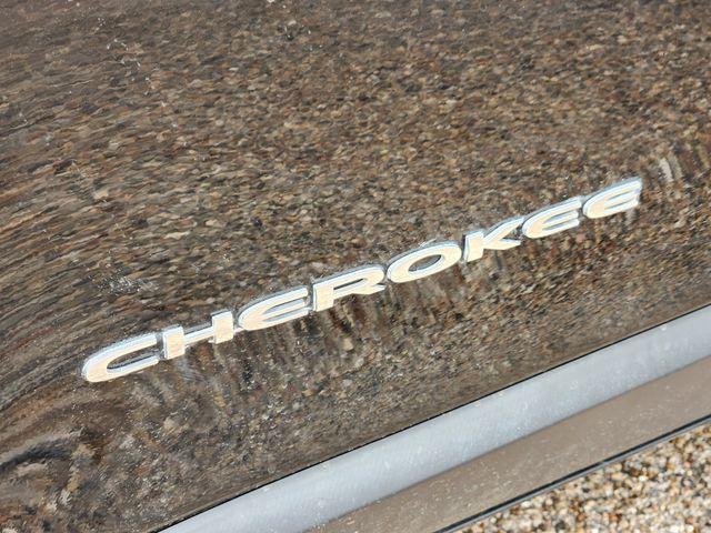 used 2021 Jeep Cherokee car, priced at $23,657