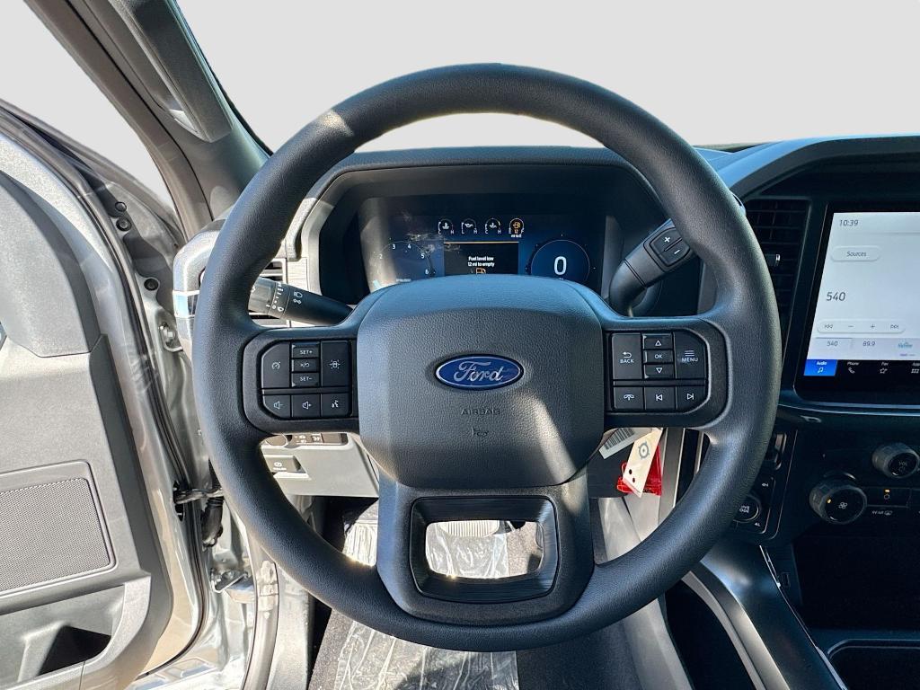new 2025 Ford F-150 car, priced at $46,351