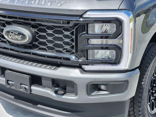 new 2025 Ford F-250 car, priced at $79,738