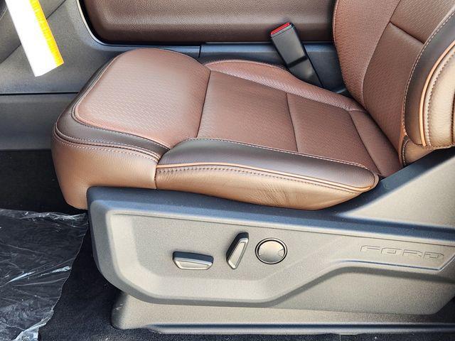 new 2025 Ford Expedition car, priced at $83,394