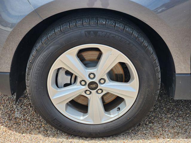 used 2024 Ford Edge car, priced at $24,082