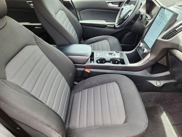 used 2024 Ford Edge car, priced at $24,082