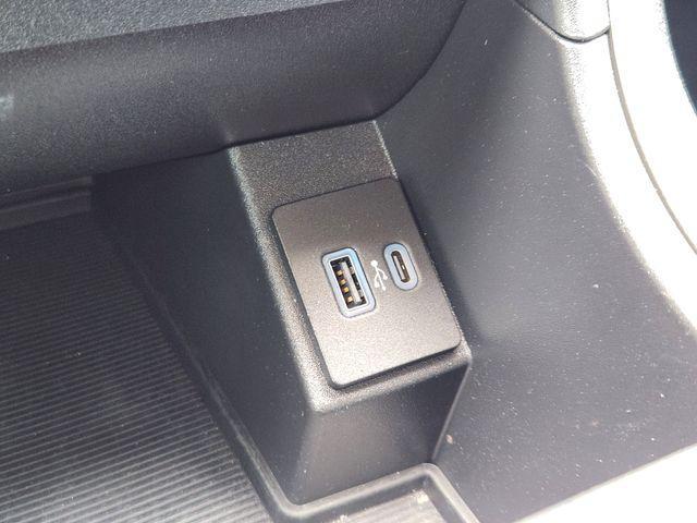 used 2022 Ford Edge car, priced at $23,000
