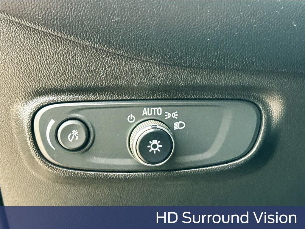 used 2022 Chevrolet Equinox car, priced at $21,938