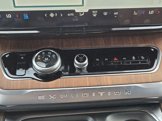 new 2025 Ford Expedition Max car, priced at $85,068