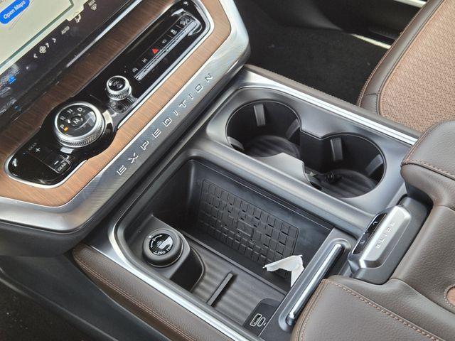 new 2025 Ford Expedition Max car, priced at $86,650