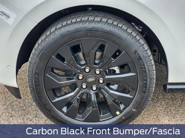 new 2025 Ford Expedition car, priced at $79,336