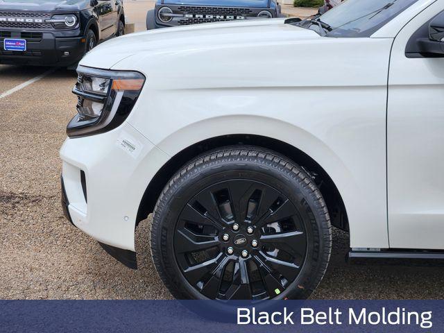 new 2025 Ford Expedition car, priced at $79,336