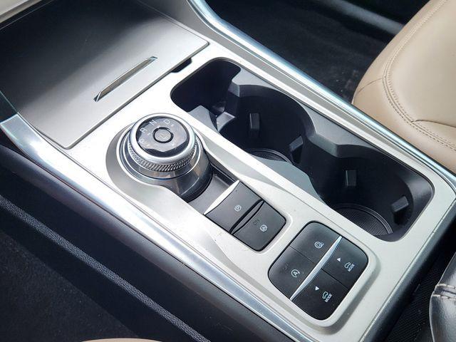 used 2023 Ford Explorer car, priced at $30,084