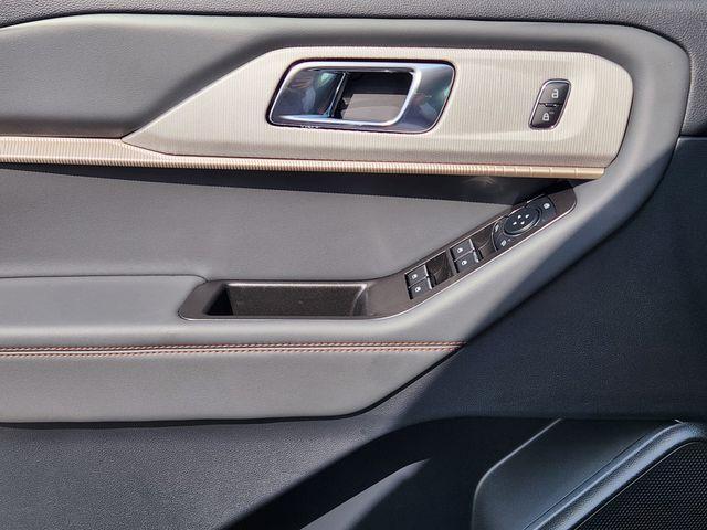 new 2025 Ford Explorer car, priced at $42,488