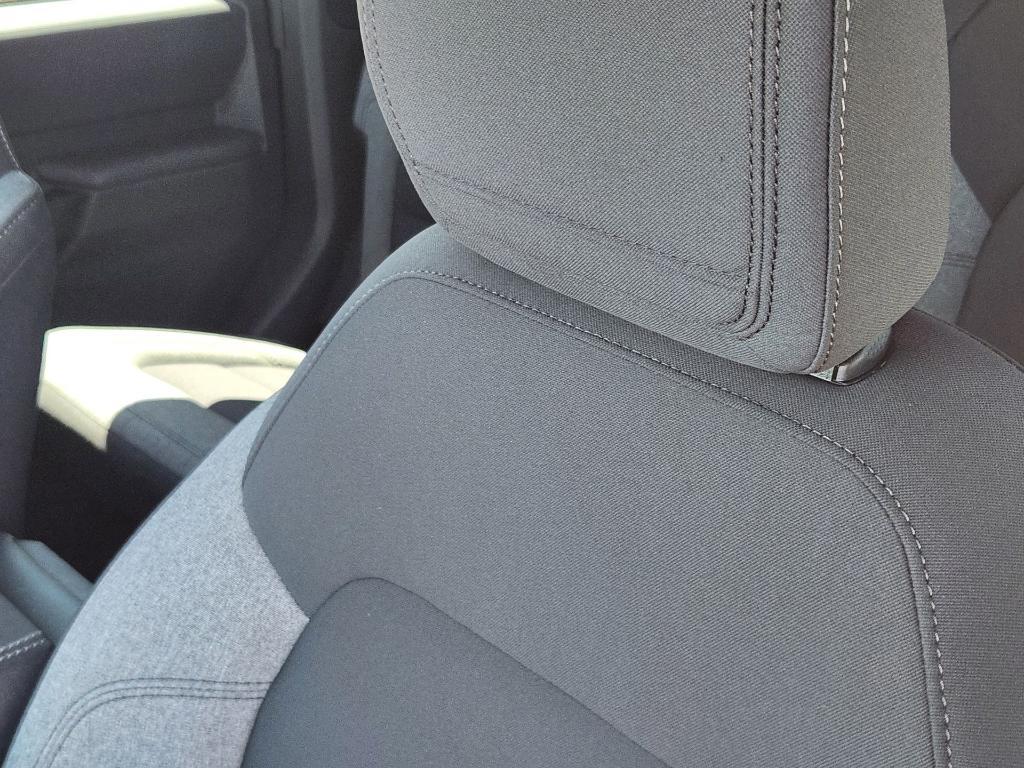 new 2025 Ford Bronco car, priced at $42,172