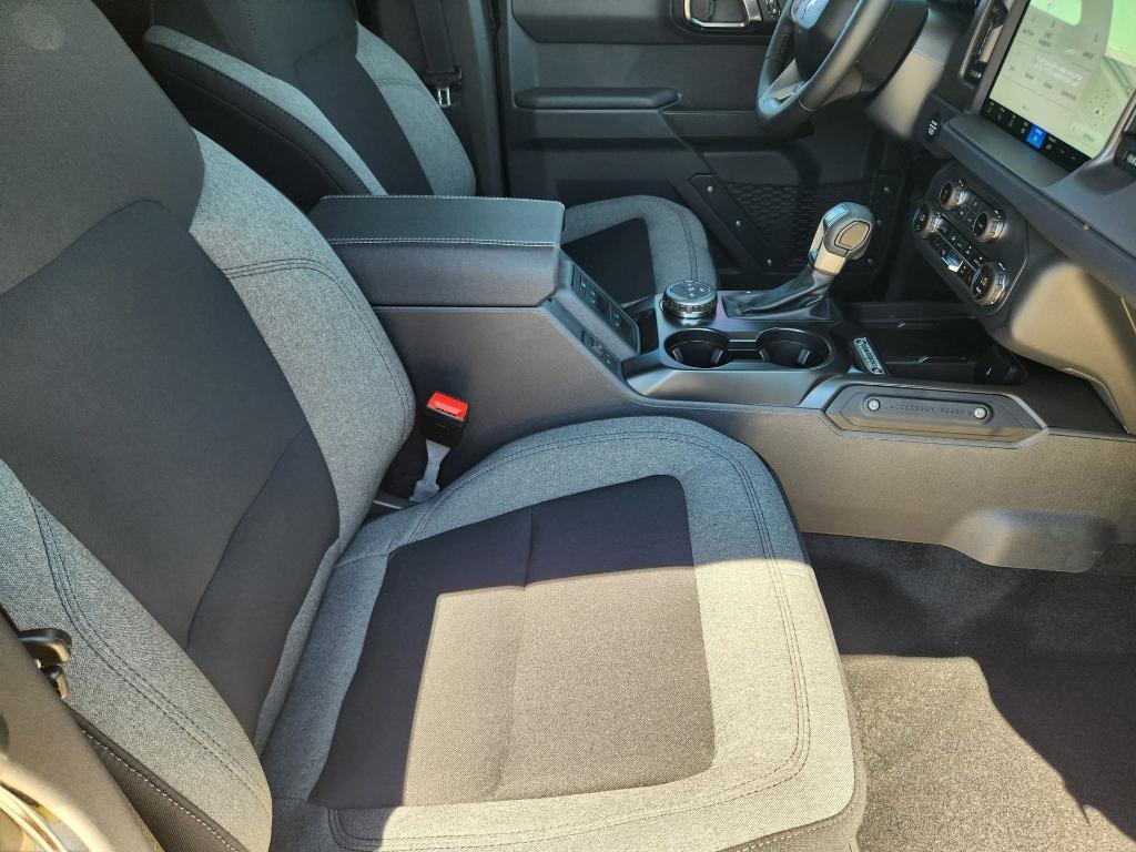 new 2025 Ford Bronco car, priced at $42,172