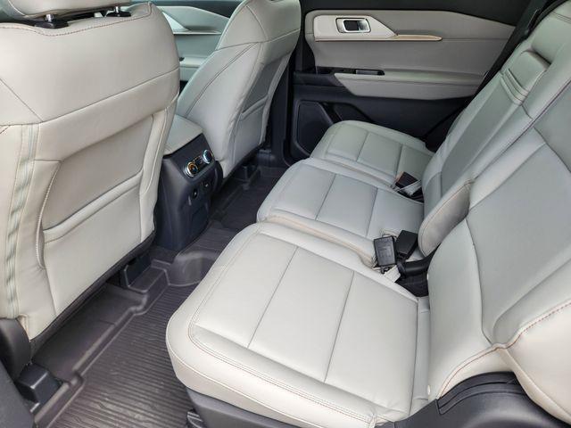new 2025 Ford Explorer car, priced at $40,720