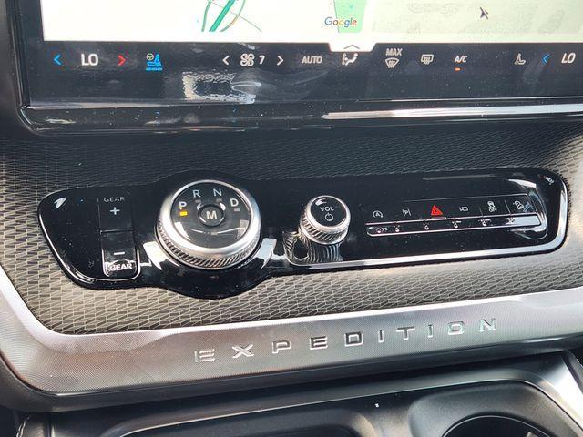 new 2025 Ford Expedition Max car, priced at $80,231