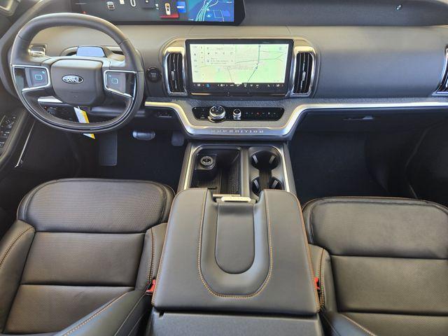 new 2025 Ford Expedition car, priced at $81,014