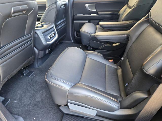 new 2025 Ford Expedition car, priced at $81,014