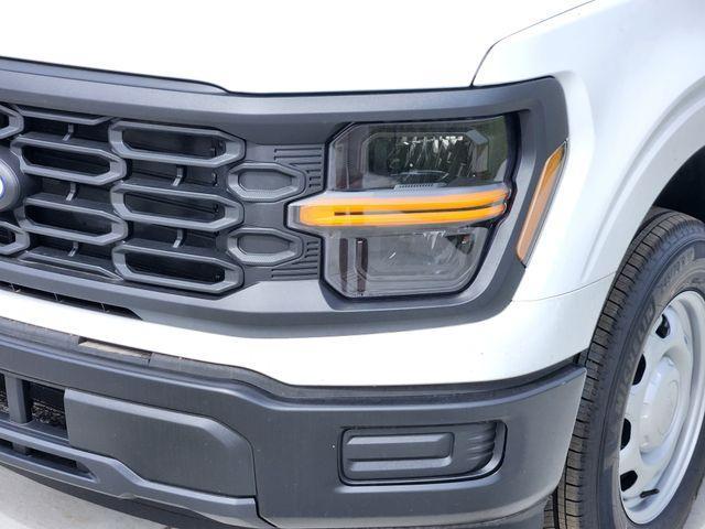 new 2025 Ford F-150 car, priced at $32,193