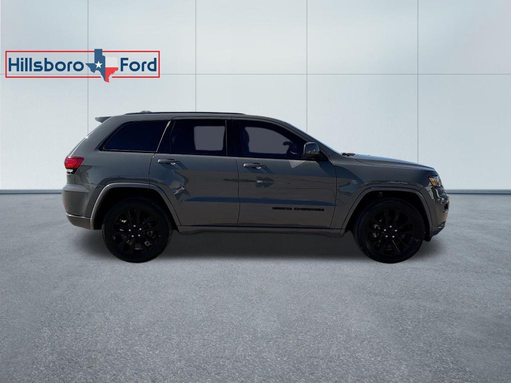 used 2020 Jeep Grand Cherokee car, priced at $17,237