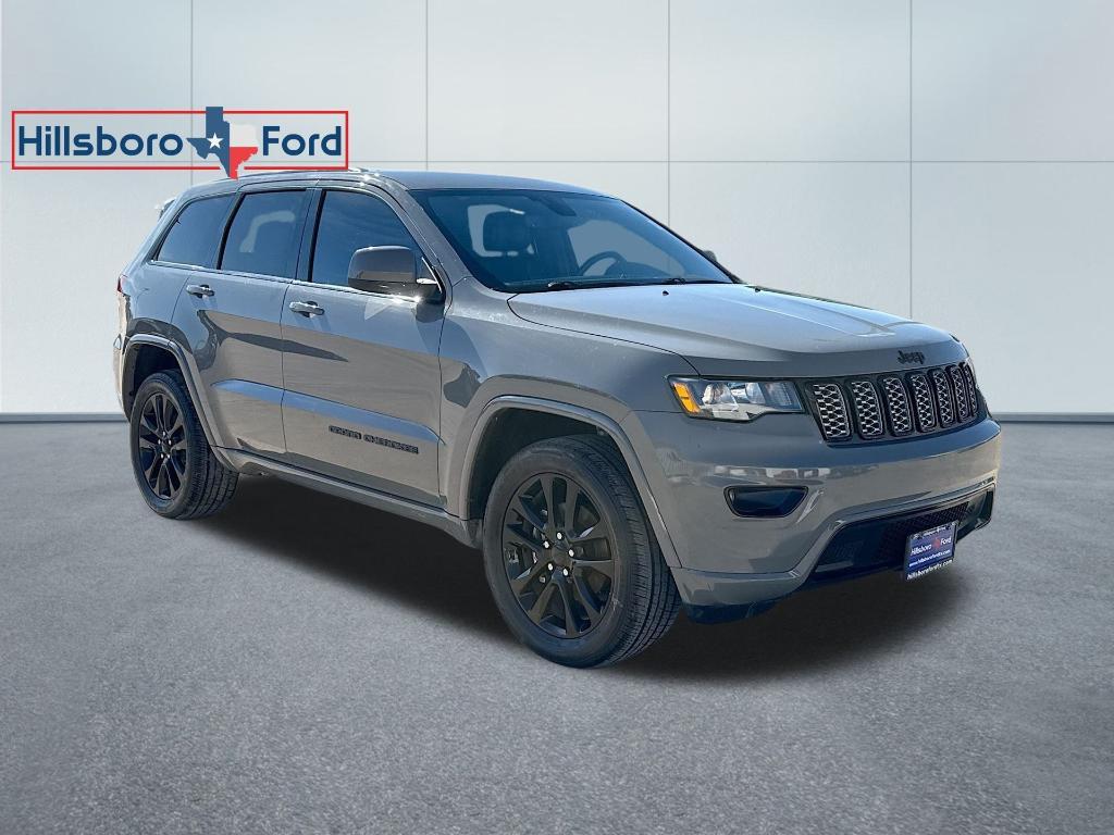 used 2020 Jeep Grand Cherokee car, priced at $17,237