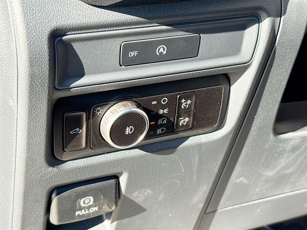 new 2025 Ford F-150 car, priced at $46,395