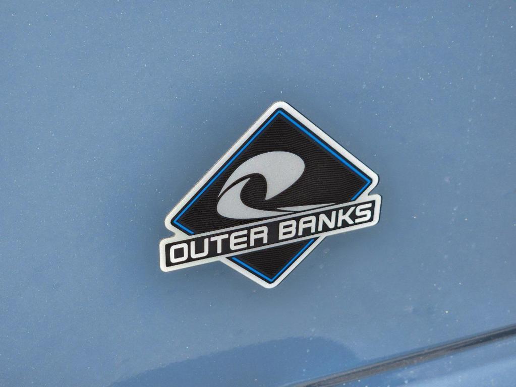 new 2025 Ford Bronco Sport car, priced at $32,887