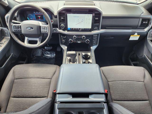 new 2025 Ford F-150 car, priced at $52,302