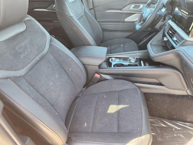 new 2025 Ford Explorer car, priced at $55,974
